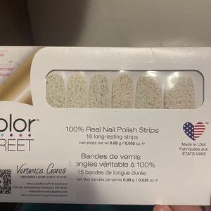 ‘Glittersweet’ nail polish strips